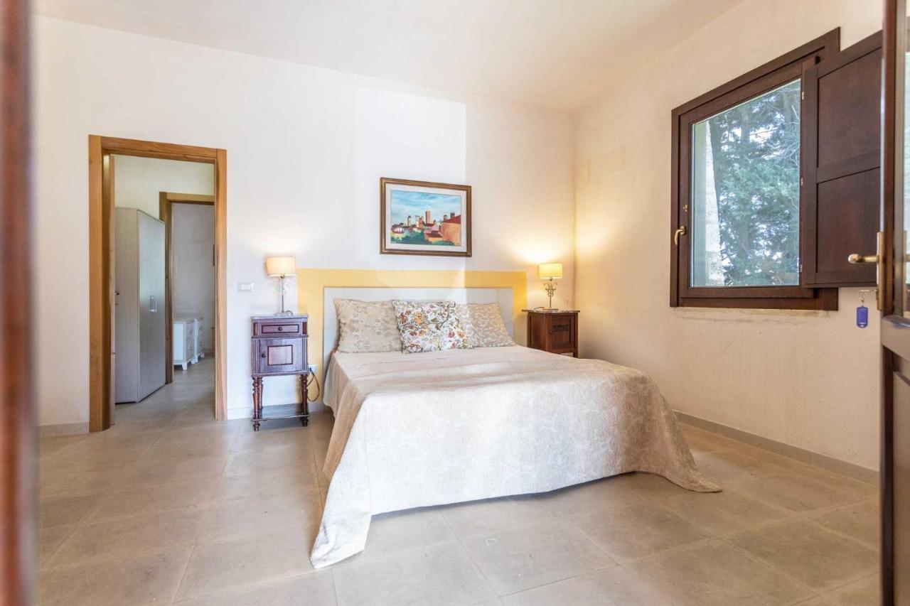 Agriturismo De Lorenzi Villa Casarano Esterno foto