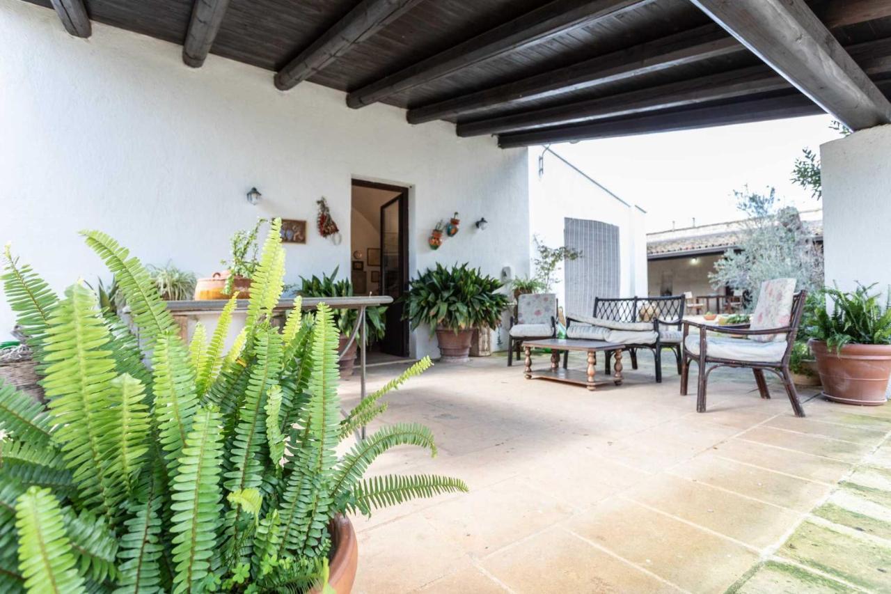 Agriturismo De Lorenzi Villa Casarano Esterno foto